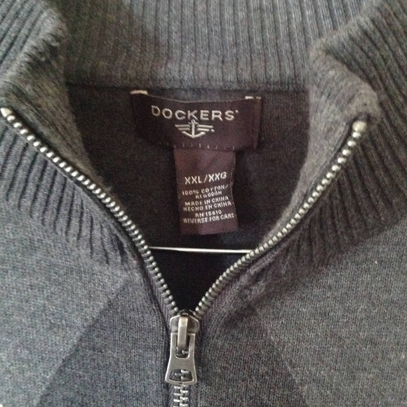 Sweater - Picture 5 of 5